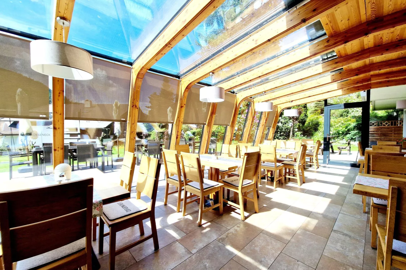 Alpenkatze-Facilities