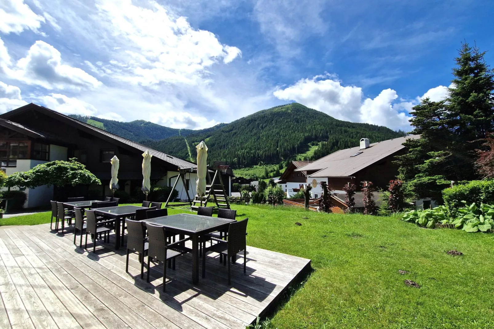 Alpenblick/Alpenhorst-Terrace balcony