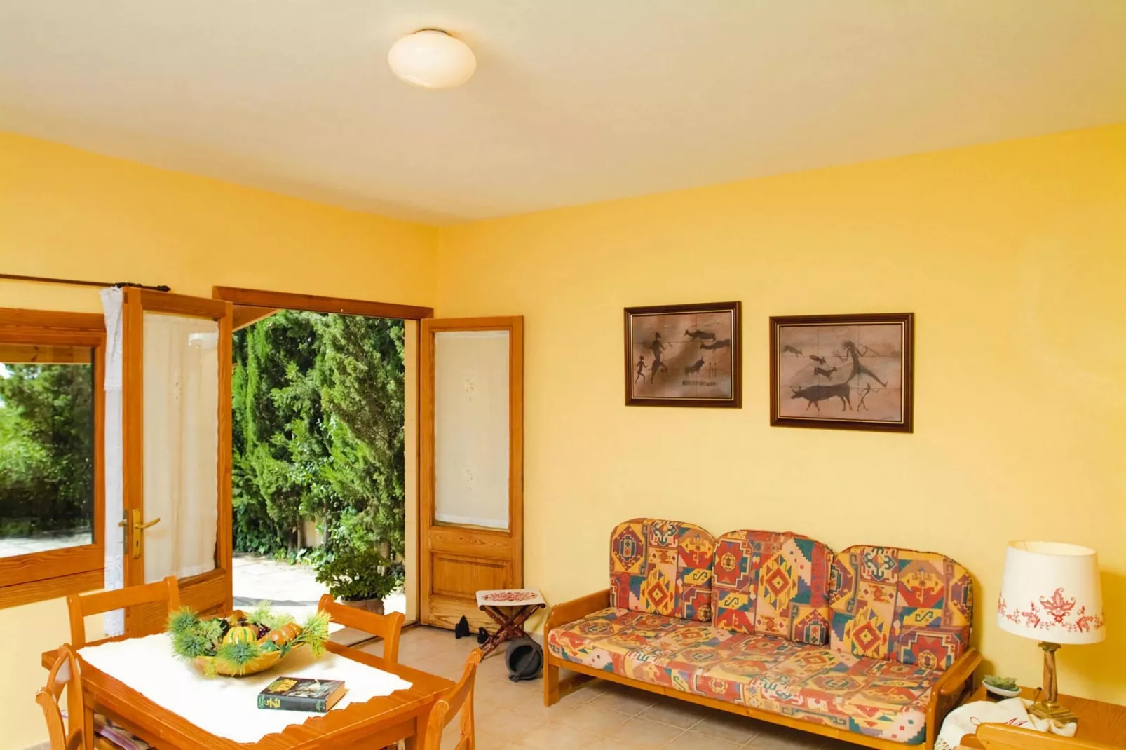 Estudio-(+/-) Estudio-Living room