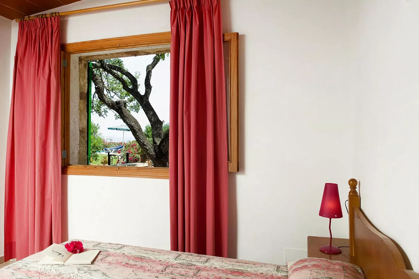 Estudio-(+/-) Estudio-Bedroom