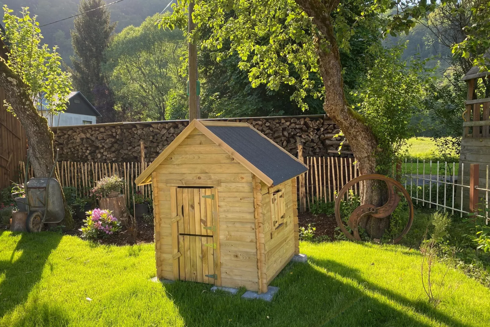 Souvenirs d'Ouren-Gardens summer