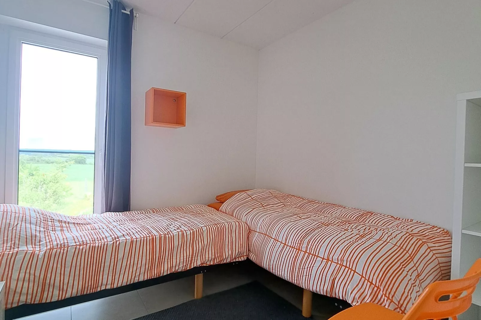 Alatienne-Bedroom