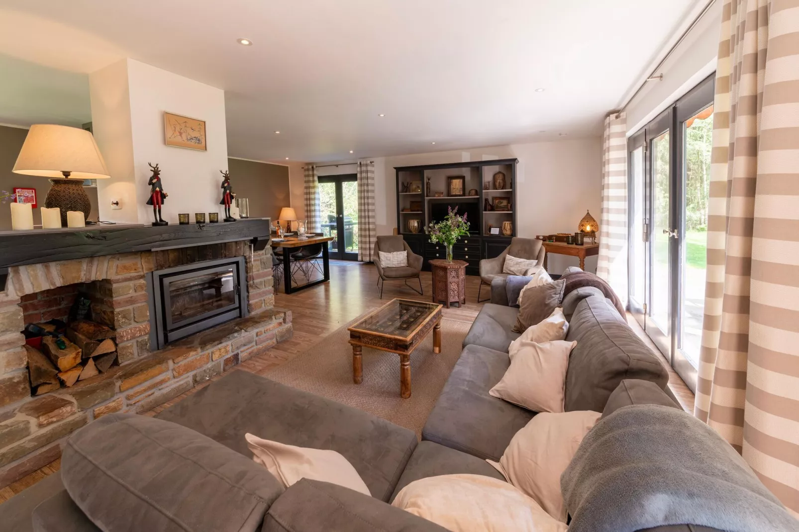 La maison du fagnard-Living room