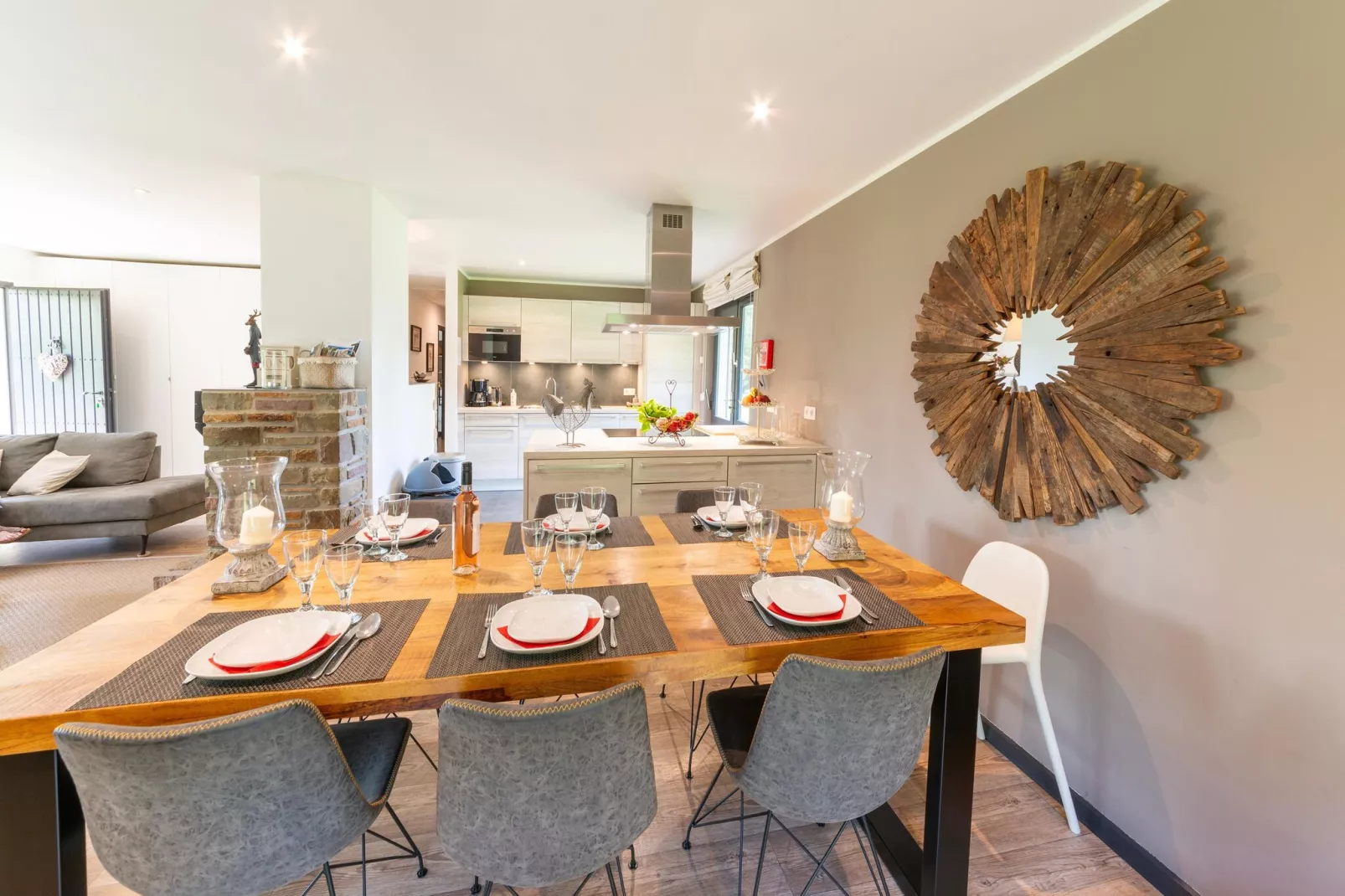 La maison du fagnard-Dining room