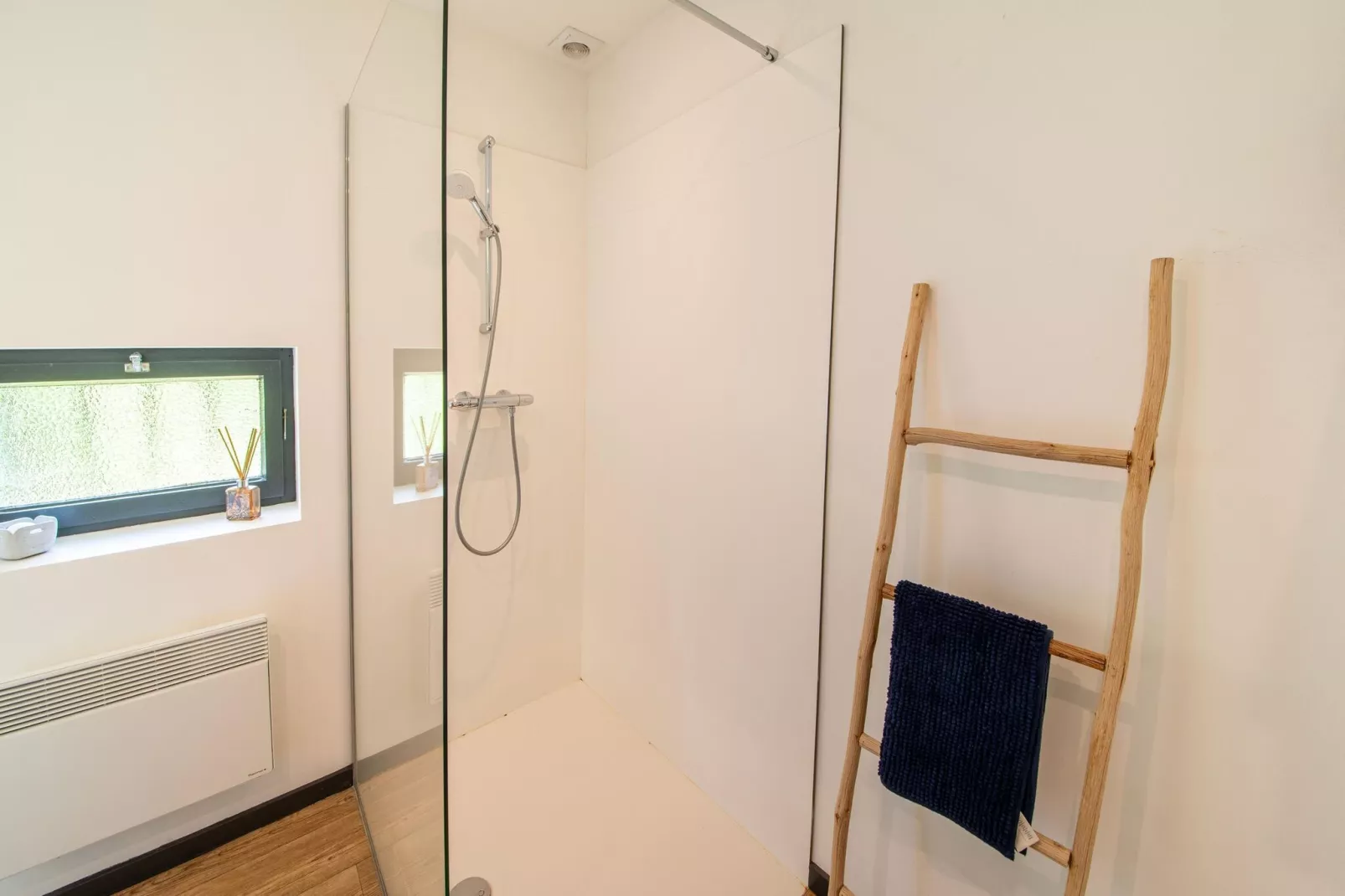 La maison du fagnard-Bathroom