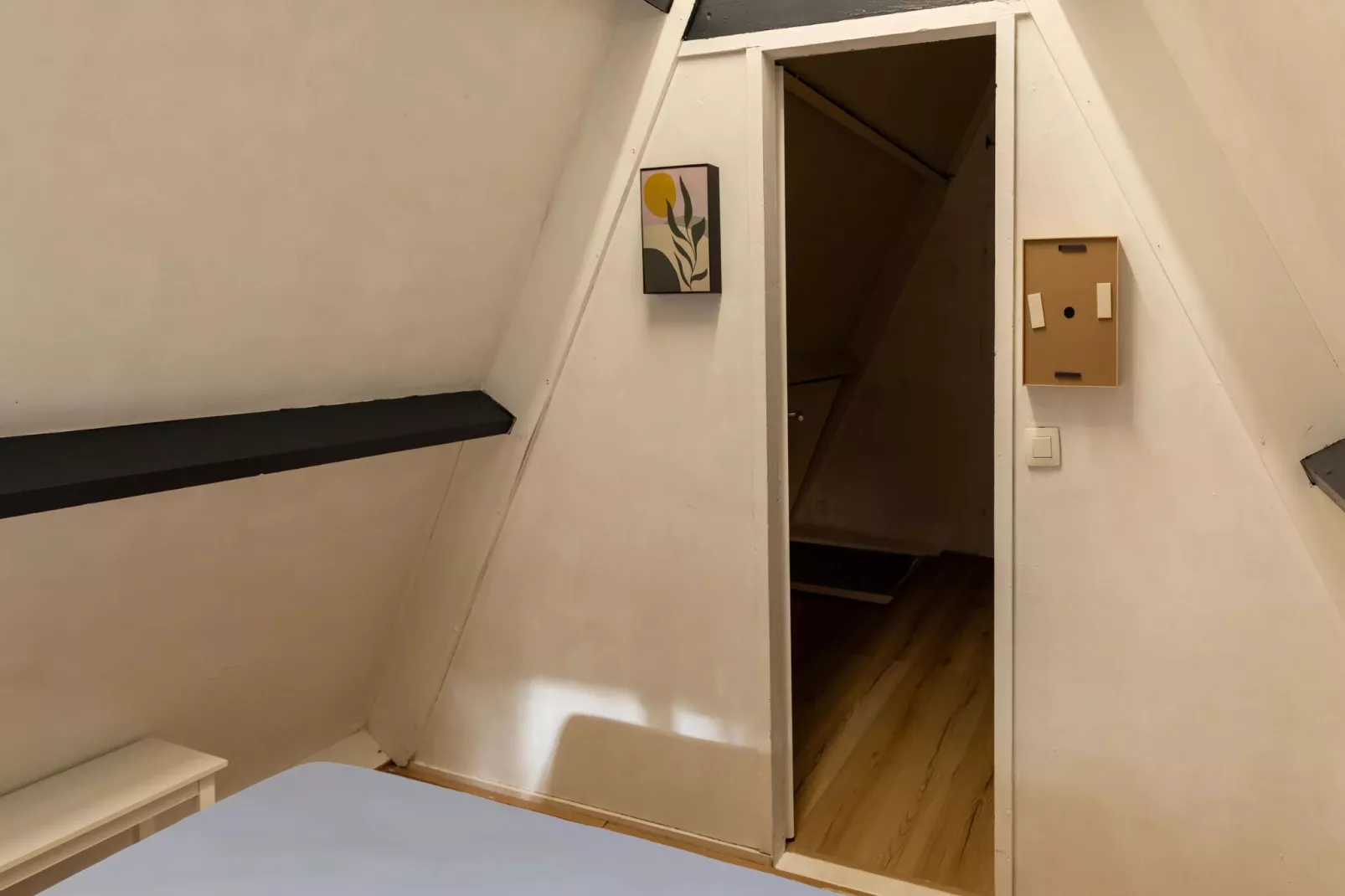 Soor & Long-Bedroom