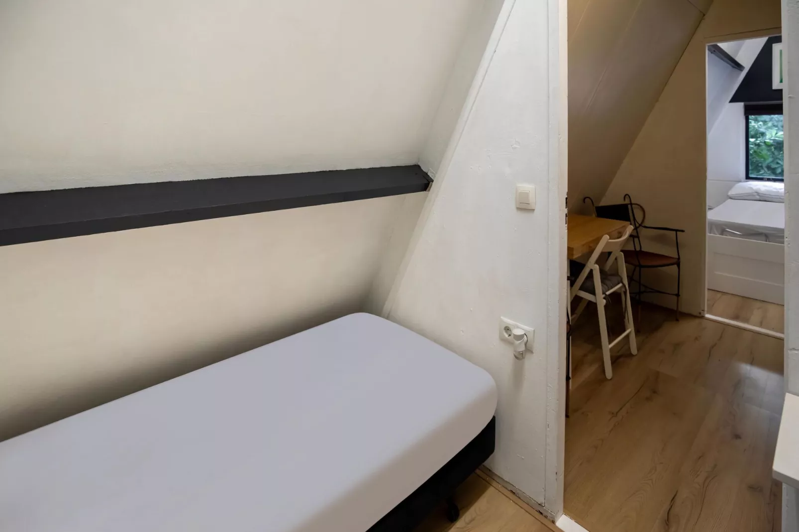 Soor & Long-Bedroom