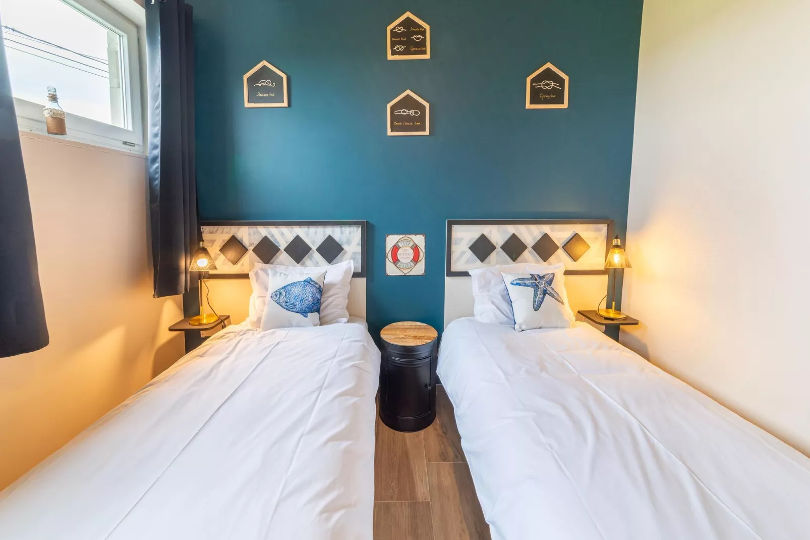 Gite à la ferme avec Piscine intérrieur  sauna et bains à remous-Chambre