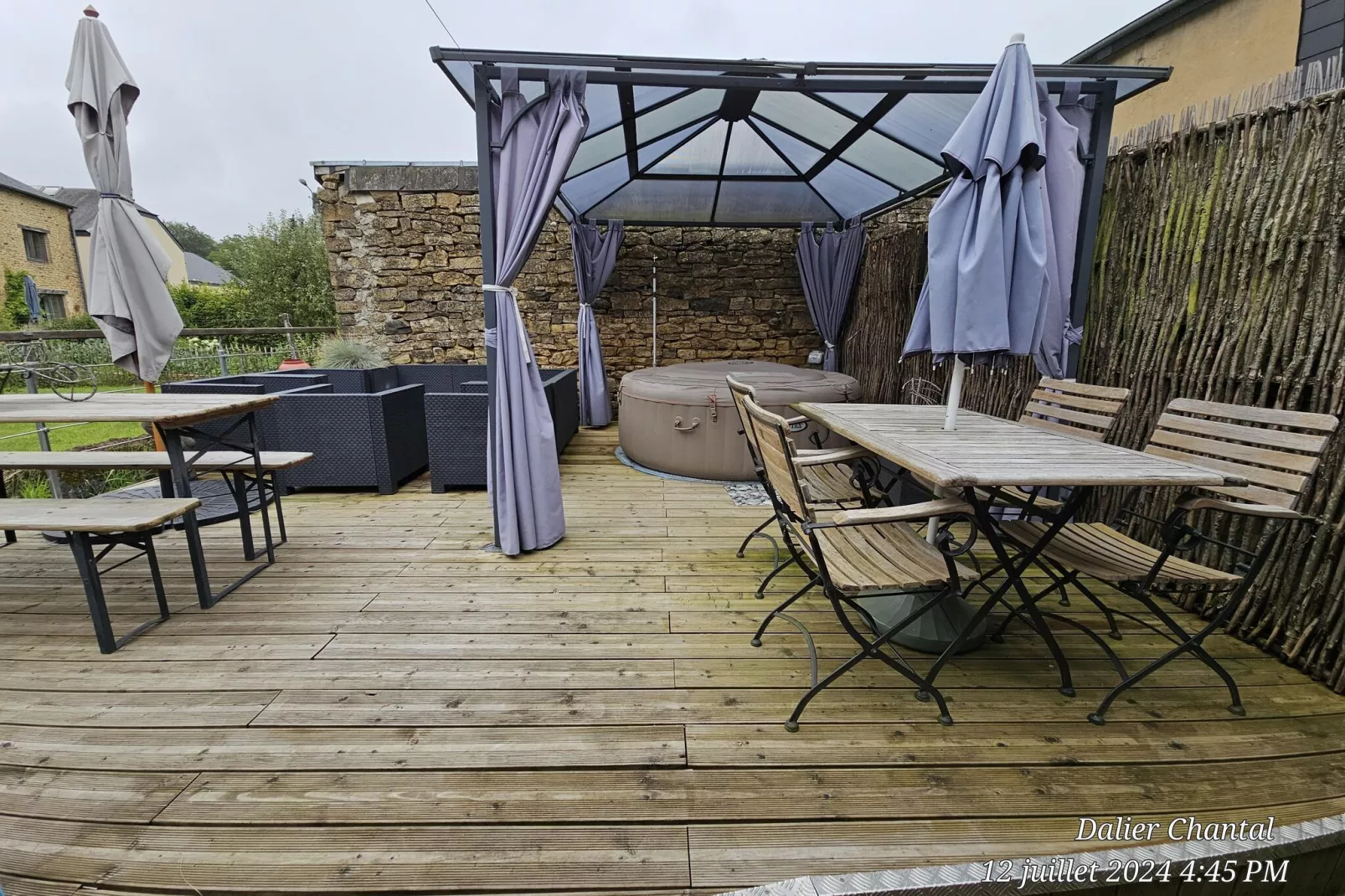 Entre Gaume et Ardenne-Terrace balcony