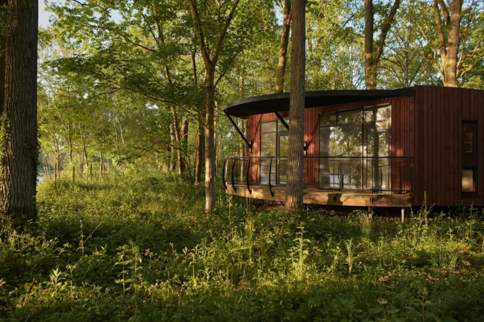 The Easy Accessible Leaf by YourNature-Exterior summer