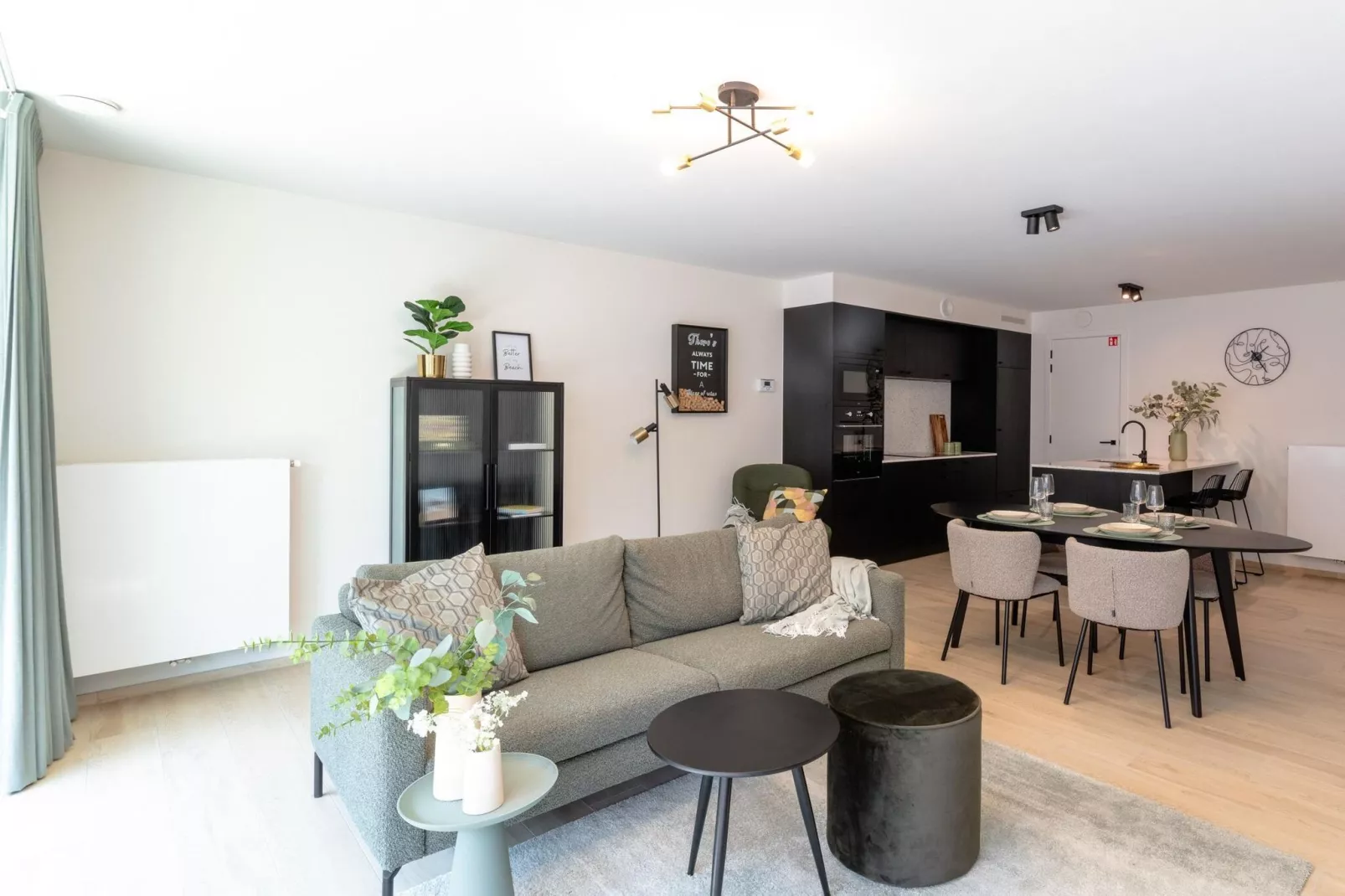 Meiboom 0101-Living room