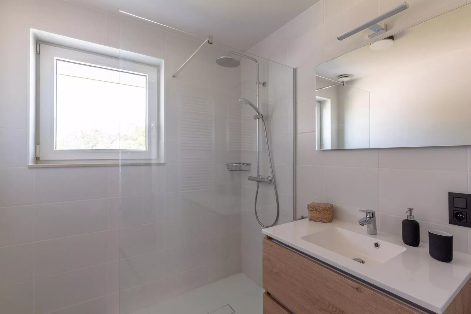Meiboom 0101-Bathroom