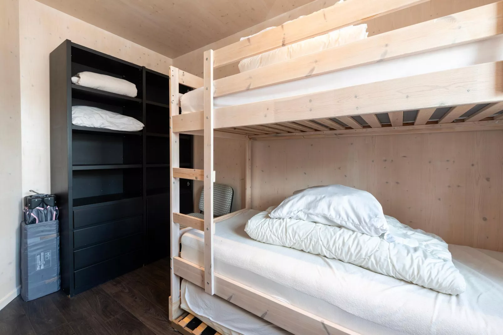 Kruiersstraat 43a-Bedroom