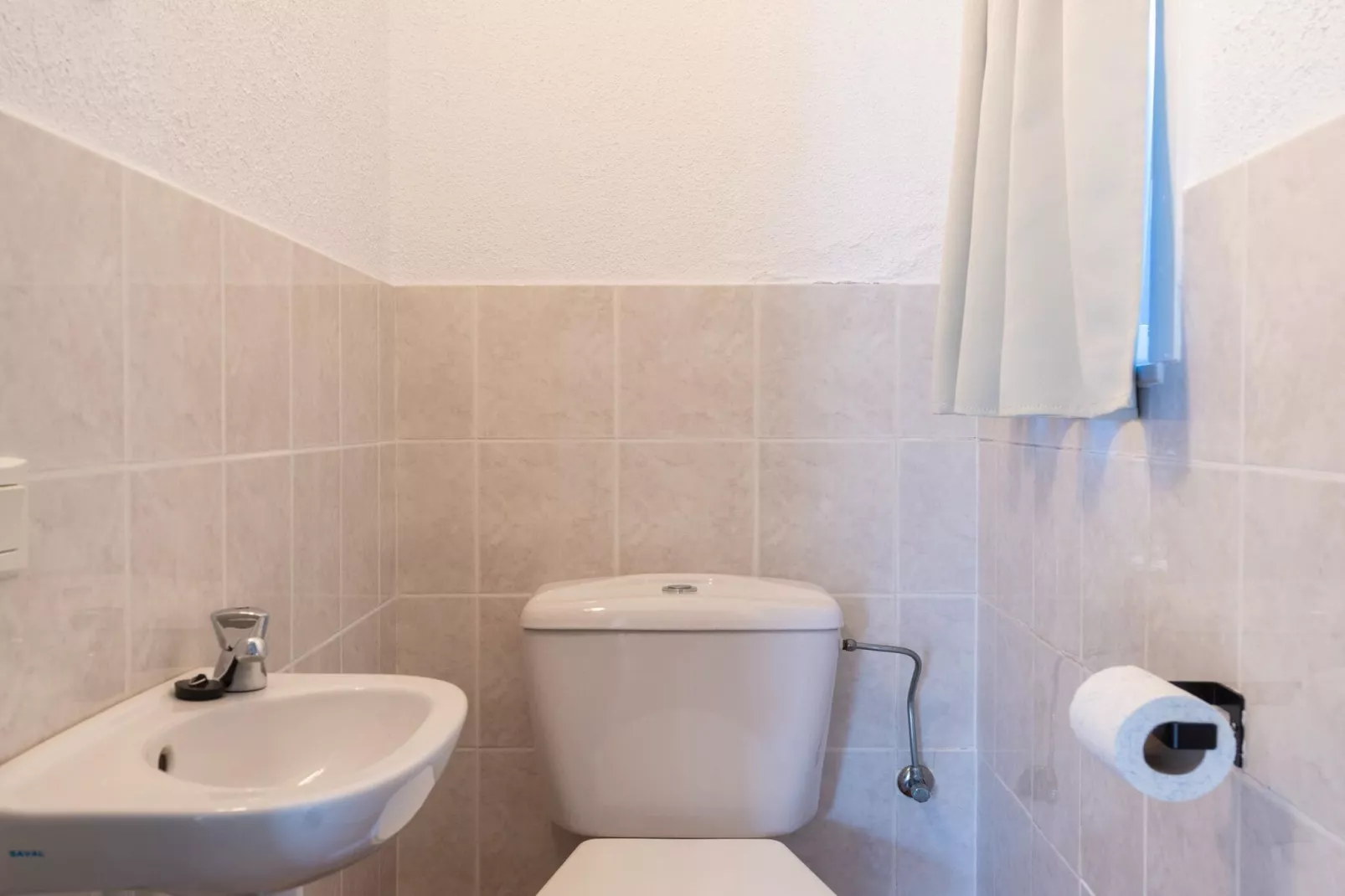 NWD114-Bathroom