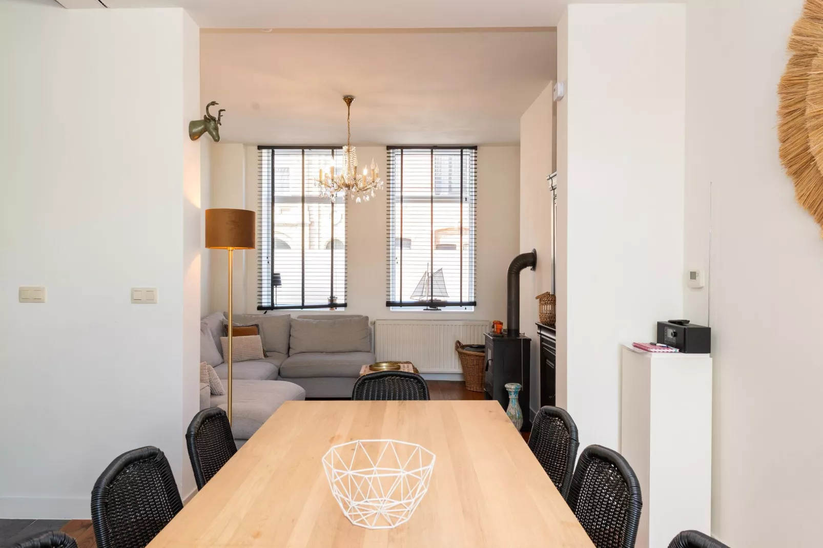 OLV 8-Dining room