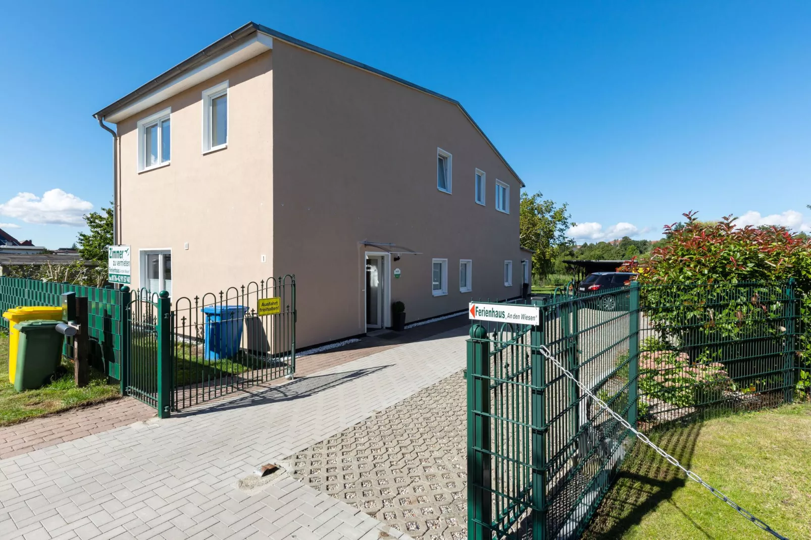 An den Wiesen-Exterior summer
