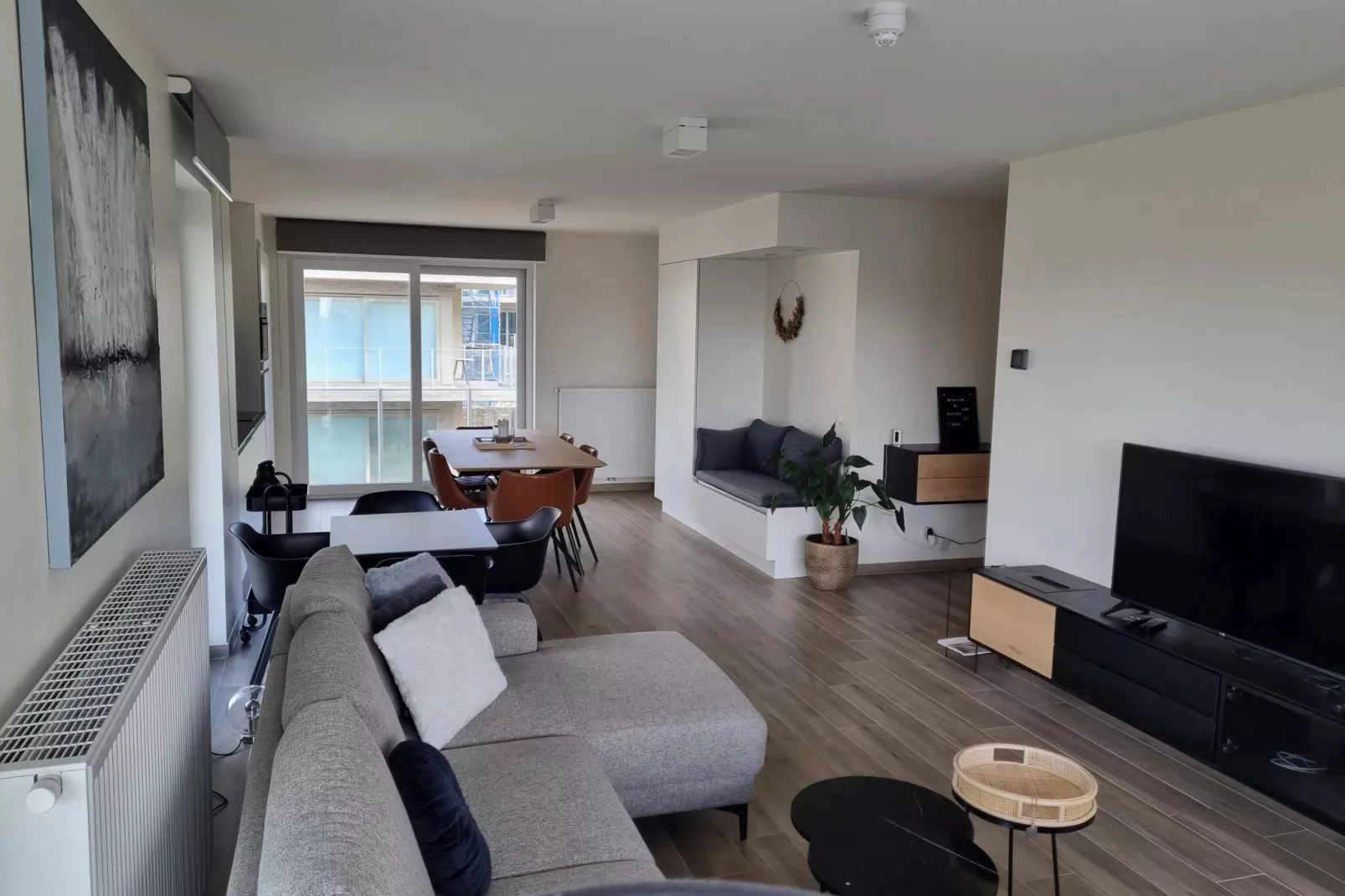 KARTHUIZER E1 0101PK-Living room