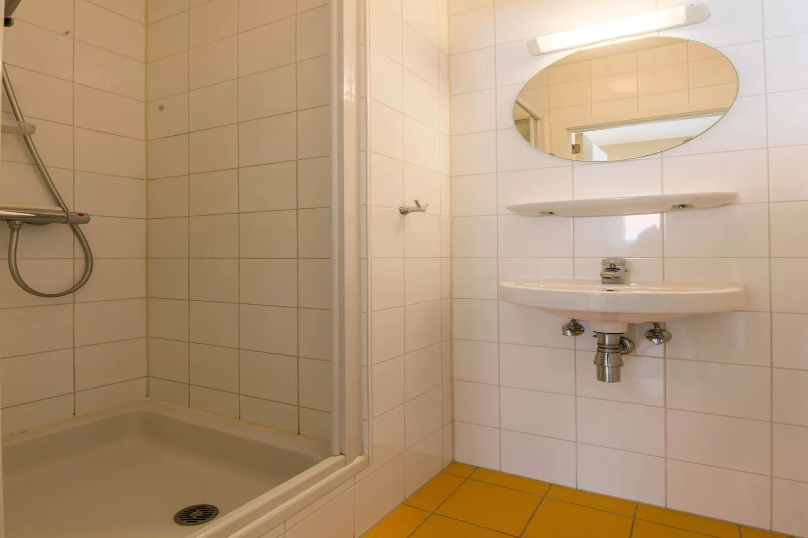 Zandbank II - 0102-Bathroom