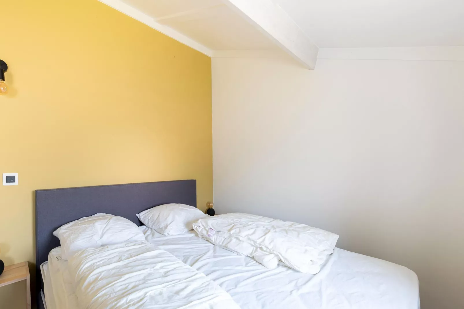 W1-Bedroom