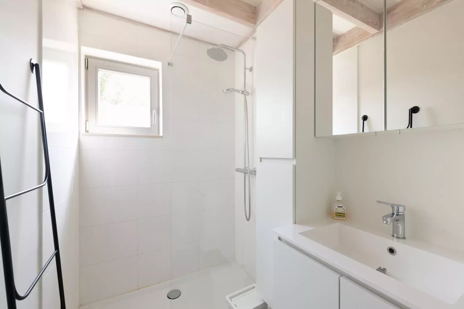 W1-Bathroom