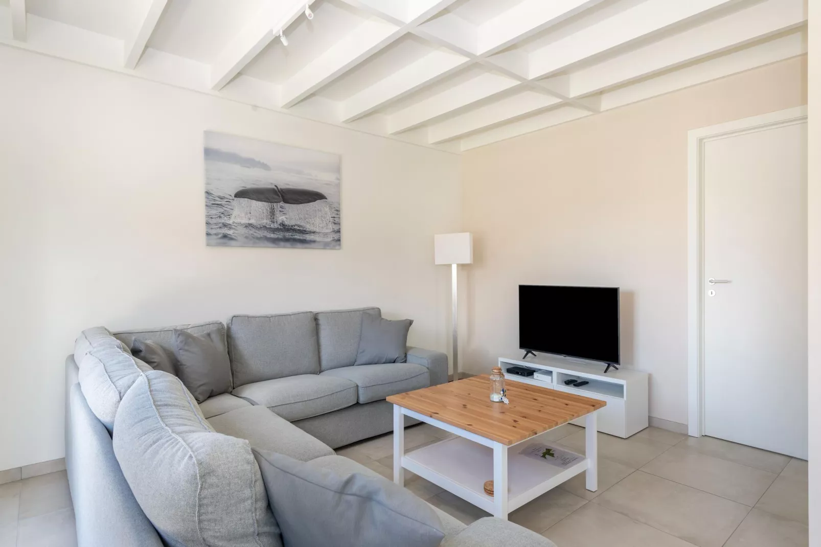 W90-Living room