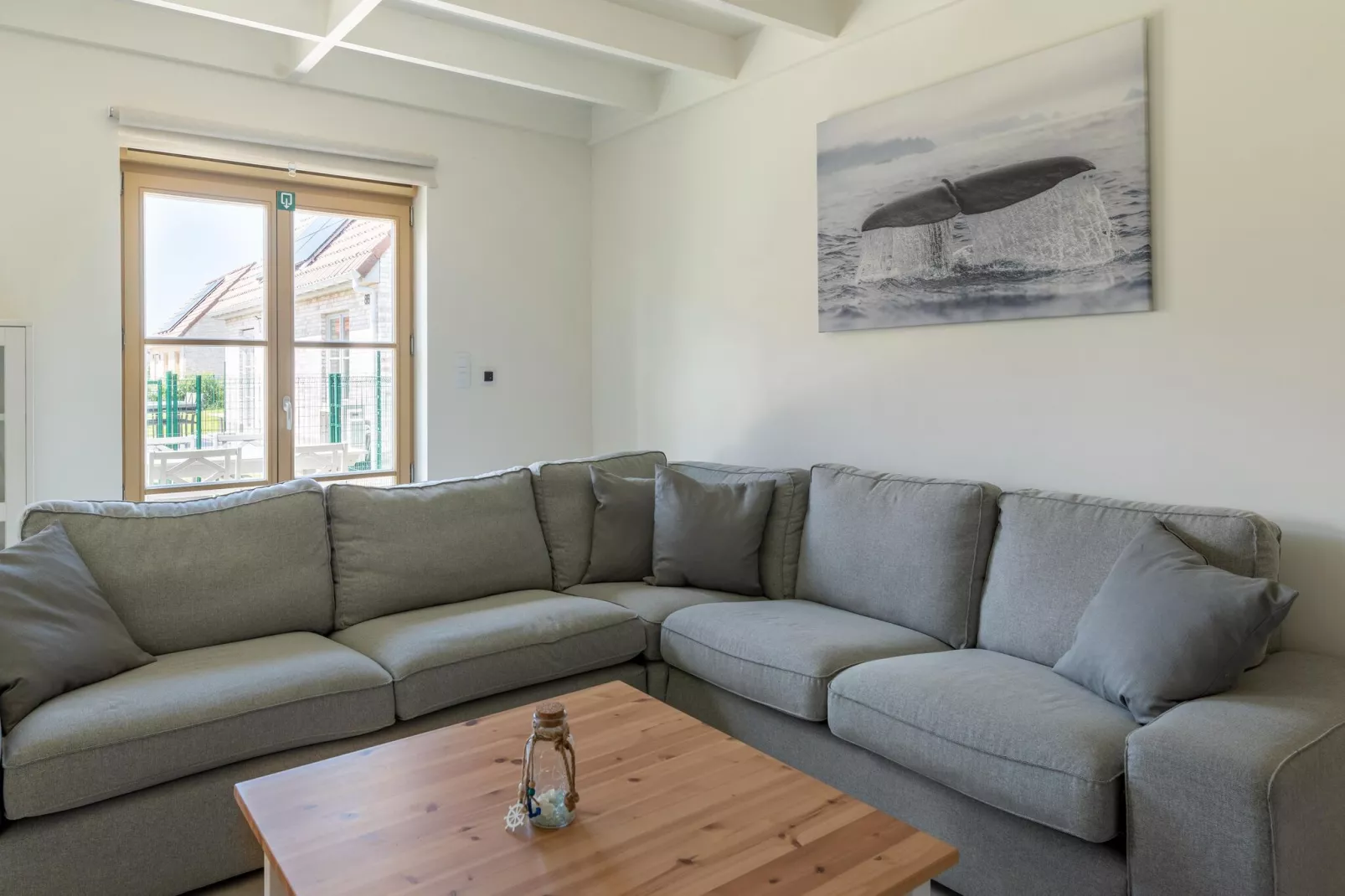 W90-Living room