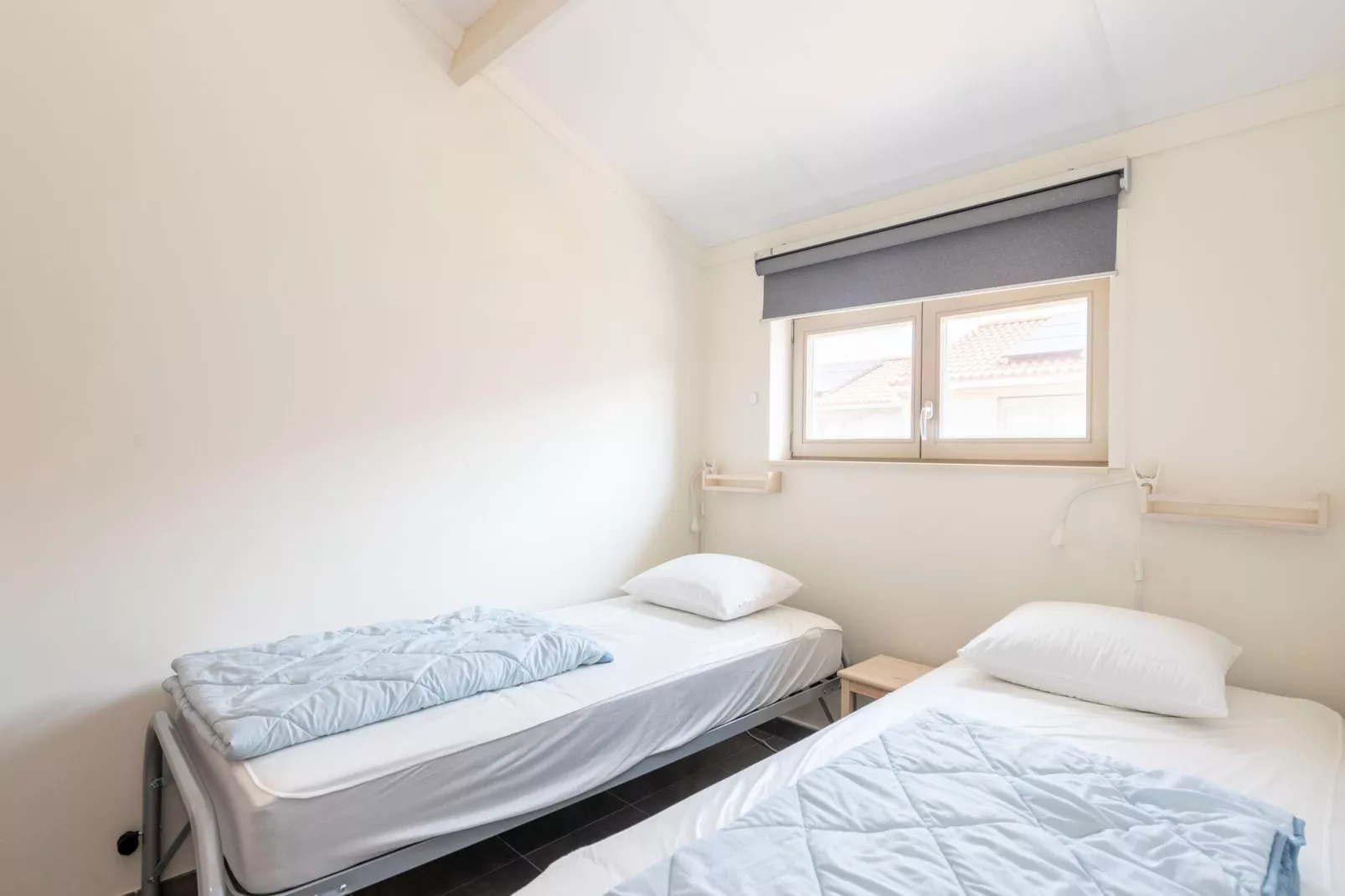 W93-Bedroom