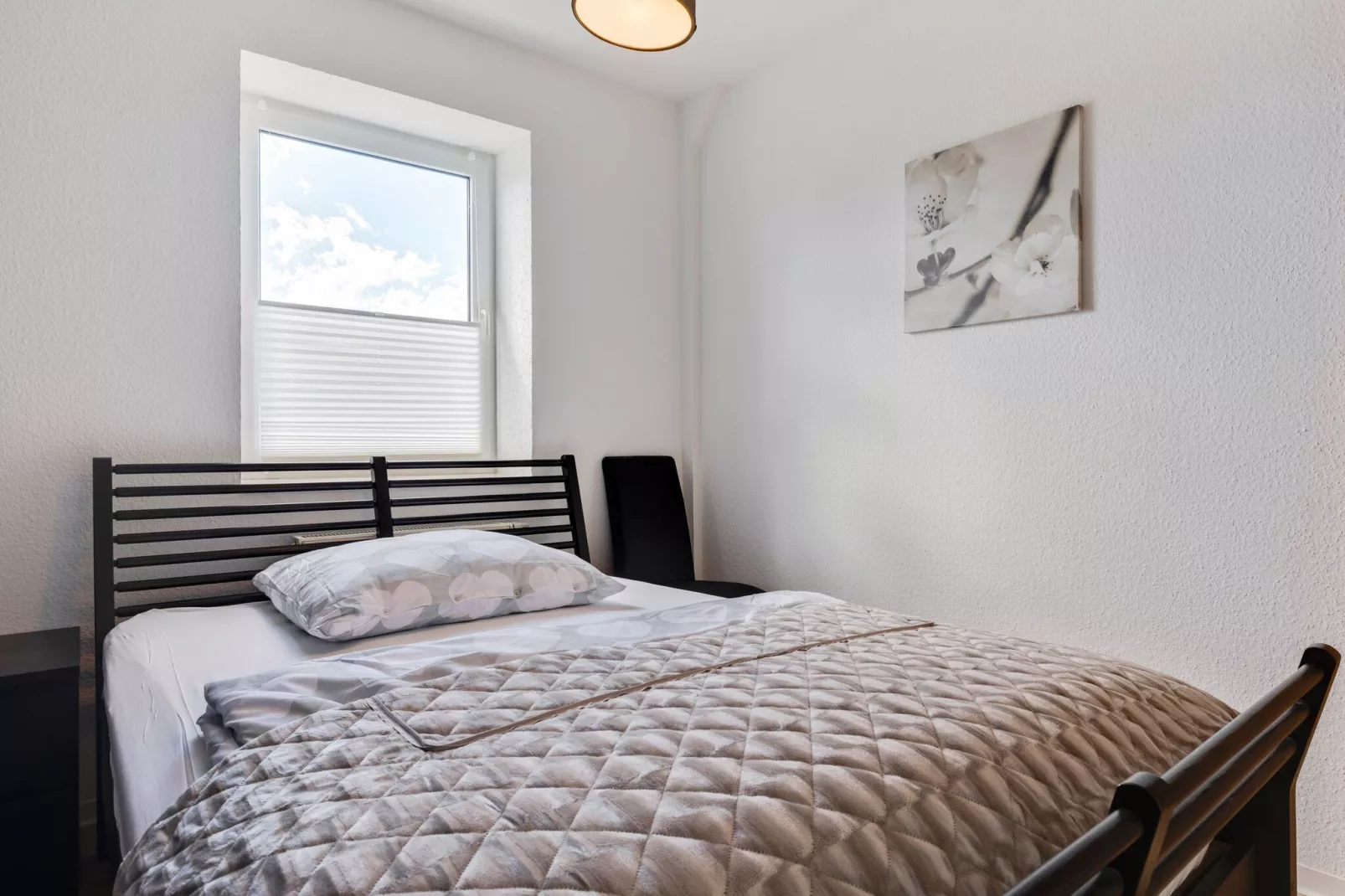 An den Wiesen-Bedroom