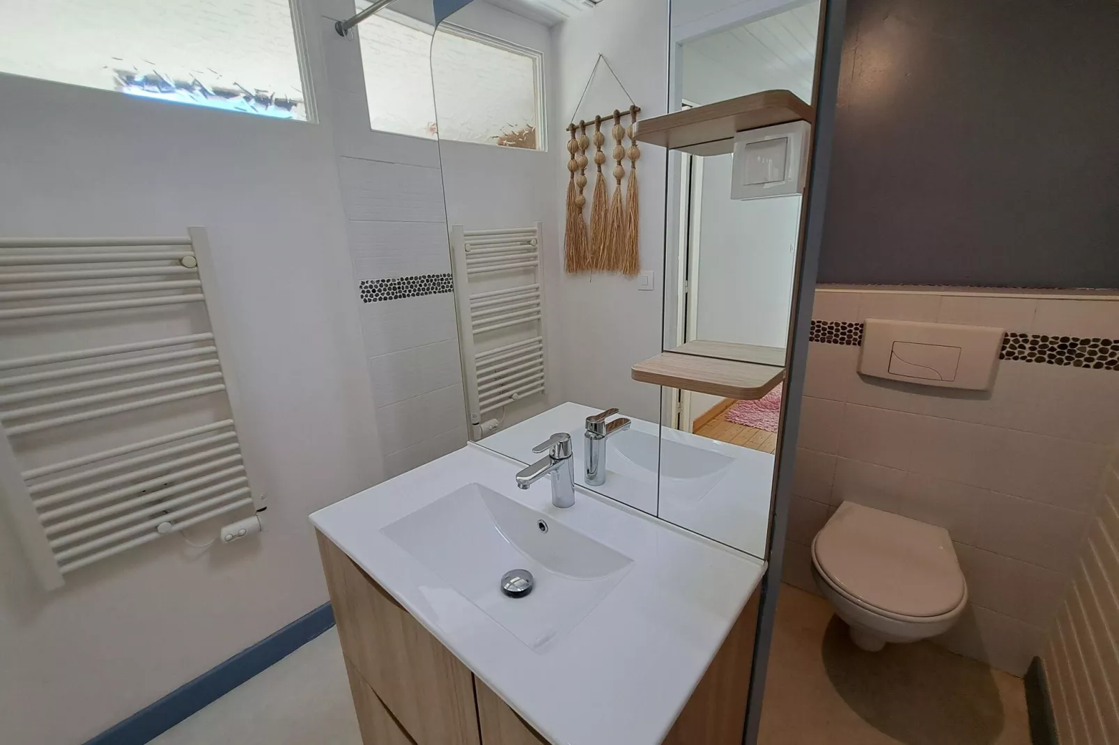 Natursteinhaus Ploudalmézeau-Portsall-Salle de bain