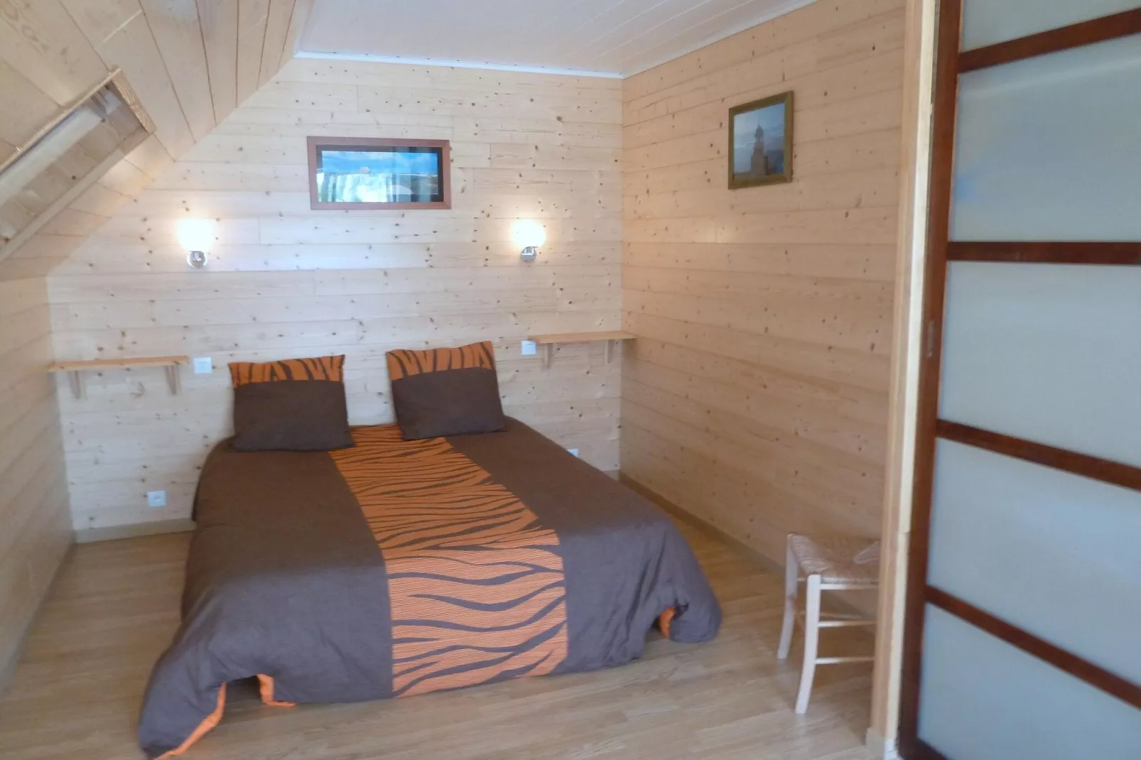 Ferienhaus mit teils Meerblick Cléder-Schlafzimmer