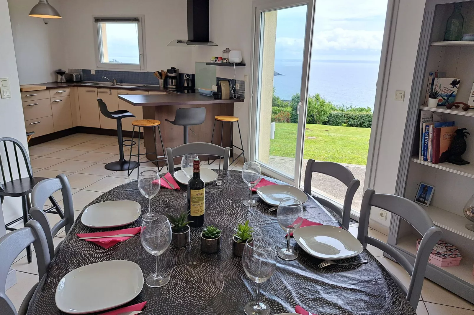 180° Panorama Meerblick Ferienhaus Telgruc-sur-Mer-Salle à manger