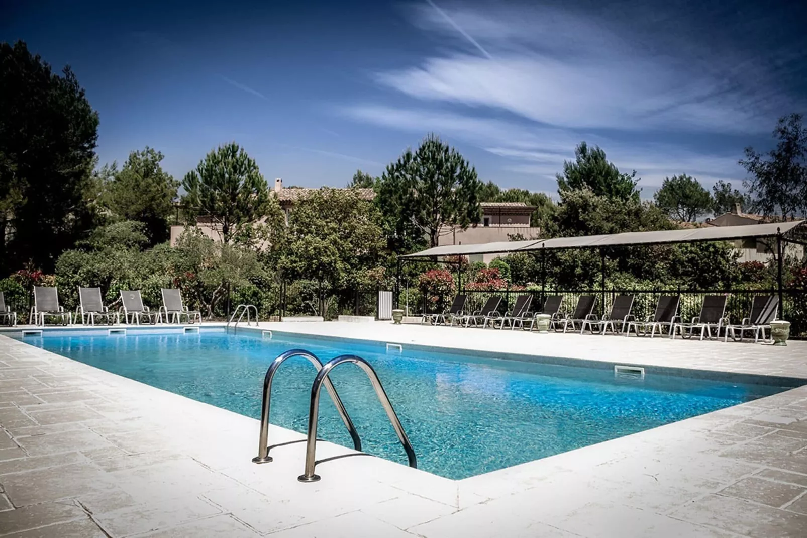 Terraced Houses Les Domaines de Saint-Endréol / La Motte-en-Provence-Piscine