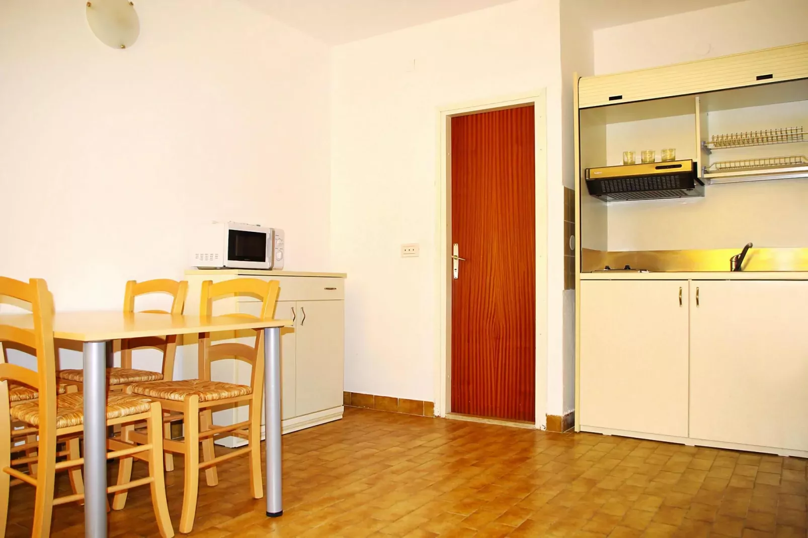 Apartments Medena Trogir - Seget Donji - A2plus2 Superior ca 42 qm für 4 Pers-Esszimmer