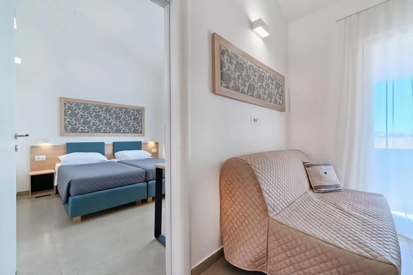 Apartments Medena Trogir - Seget Donji - A2plus2 Superior ca 42 qm für 4 Pers-Schlafzimmer