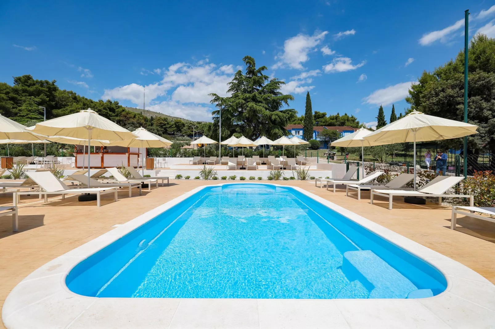 Apartments Medena Trogir - Seget Donji - A2plus2 Superior seaside-Pool