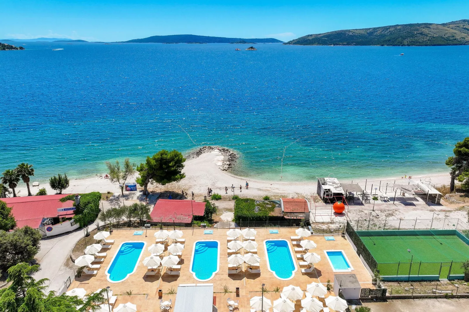 Apartments Medena Trogir - Seget Donji - B 4plus1 Superior Seaside-Water view