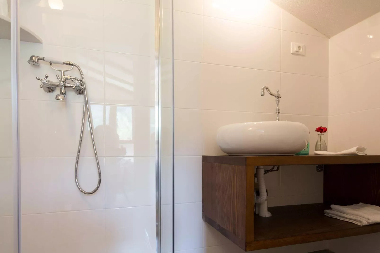 Villa Amare Makarska - E6 circa 150 qm für max 6 Pers-Bathroom