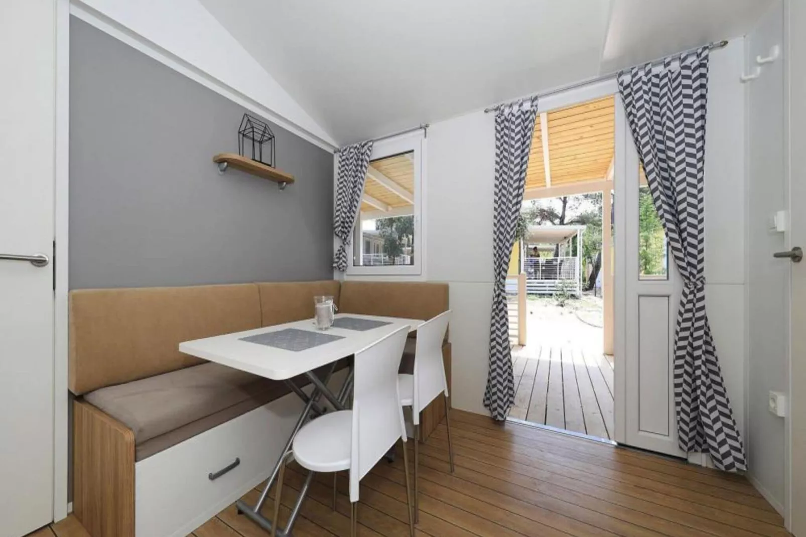 Mobile Homes in Camping Park Soline - Biograd - Type Dalmatia Plus-Dining room