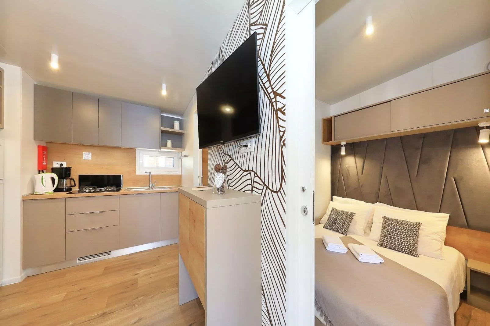 Mobile Homes in Camping Park Soline - Biograd - Type Glamping Family Deluxe-Kitchen