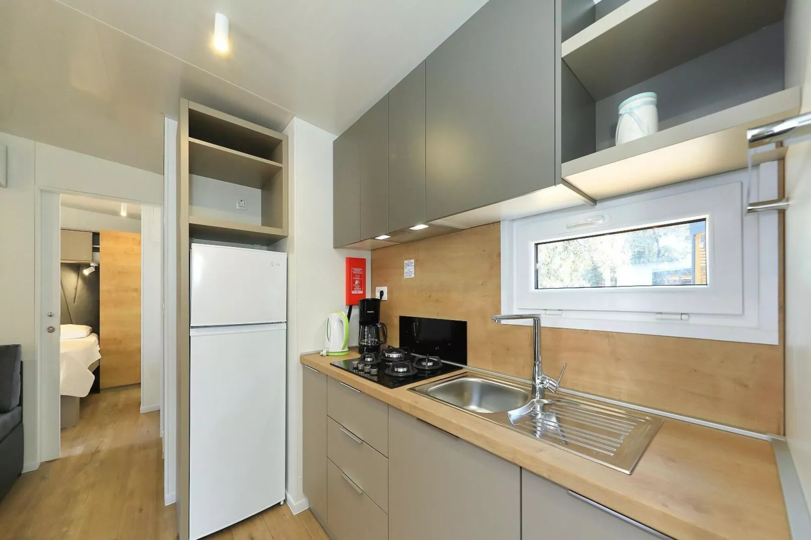 Mobile Homes in Camping Park Soline - Biograd - Type Glamping Deluxe 32 qm-Kitchen