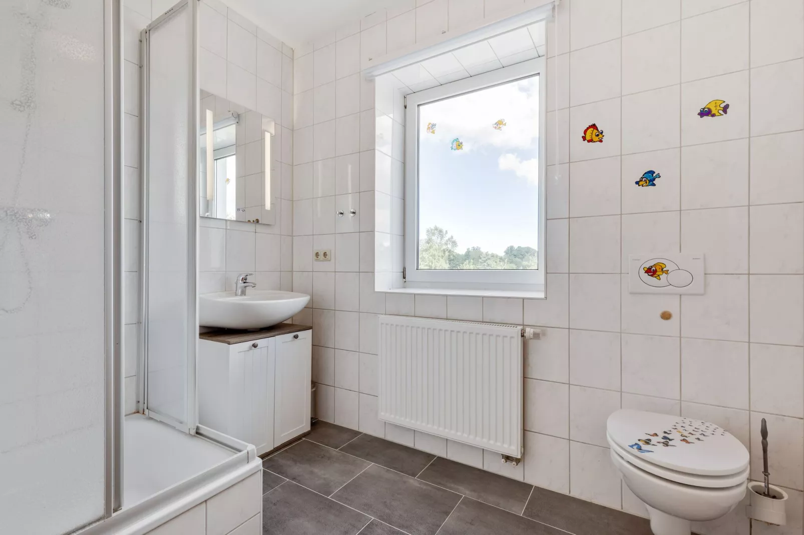 An den Wiesen-Bathroom