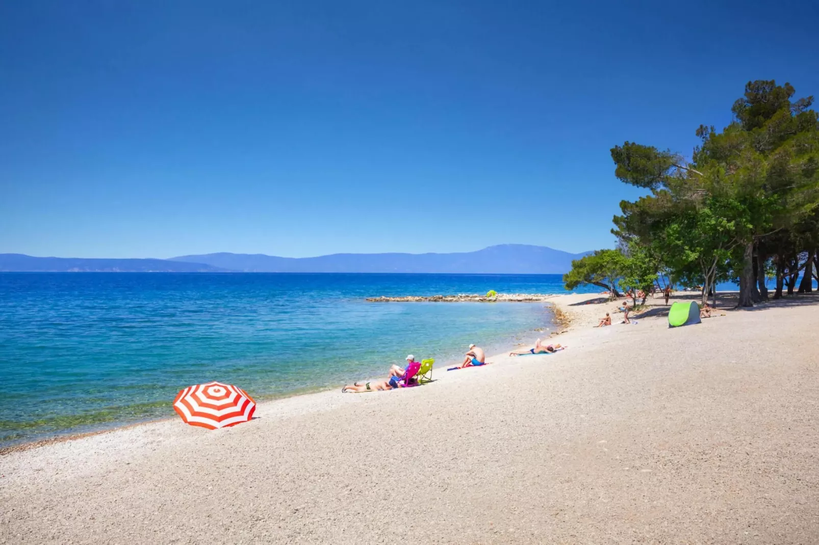Aminess Gaia Green Villas Njivice - Bungalow Pinus 4 plus 2 ca 50 qm-Areas summer 5km