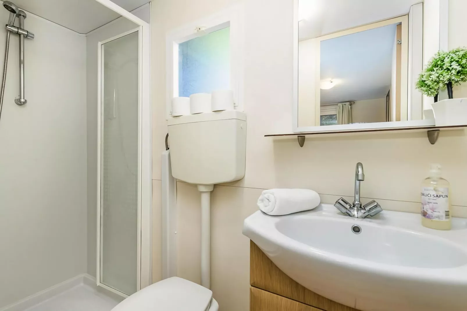 Mobile Homes Strasko Novalja Mediteran ca 34 qm für 6 Pers-Bathroom