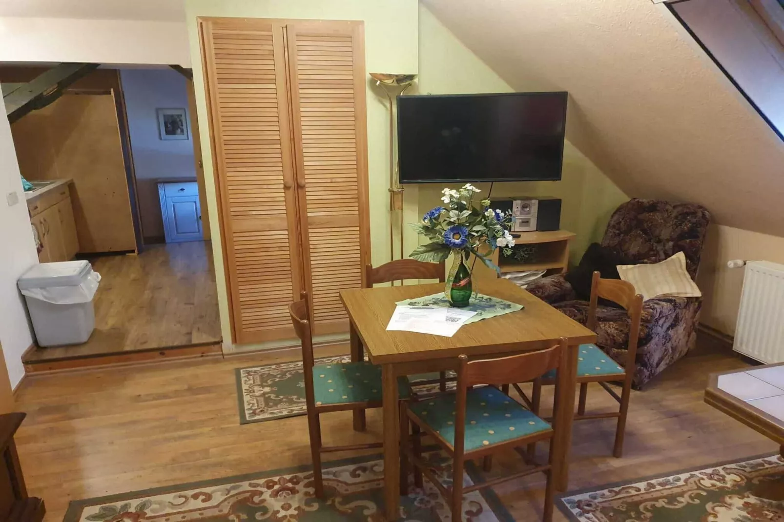 2-Raum-App im DG 40 qm-Living room