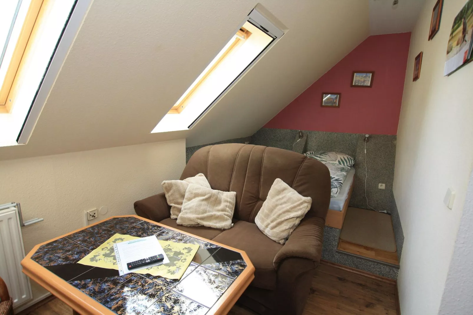 Studio im DG 23 qm-Living room