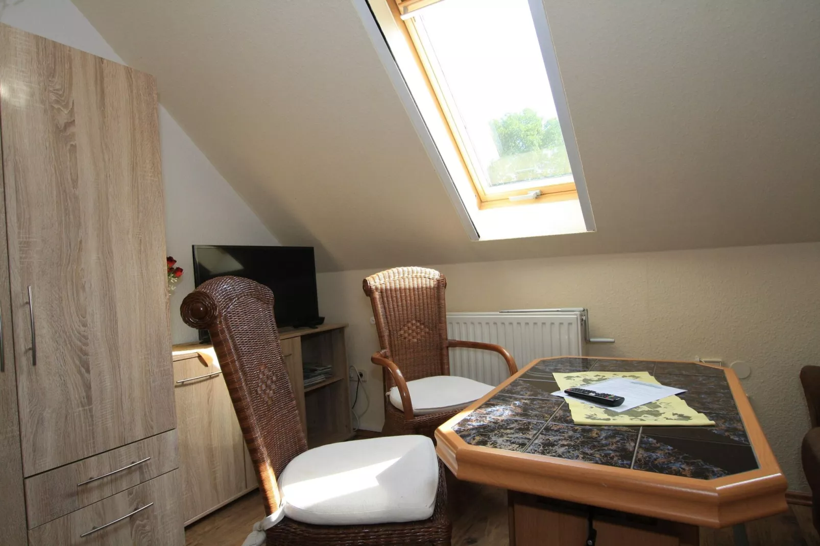 Studio im DG 23 qm-Dining room