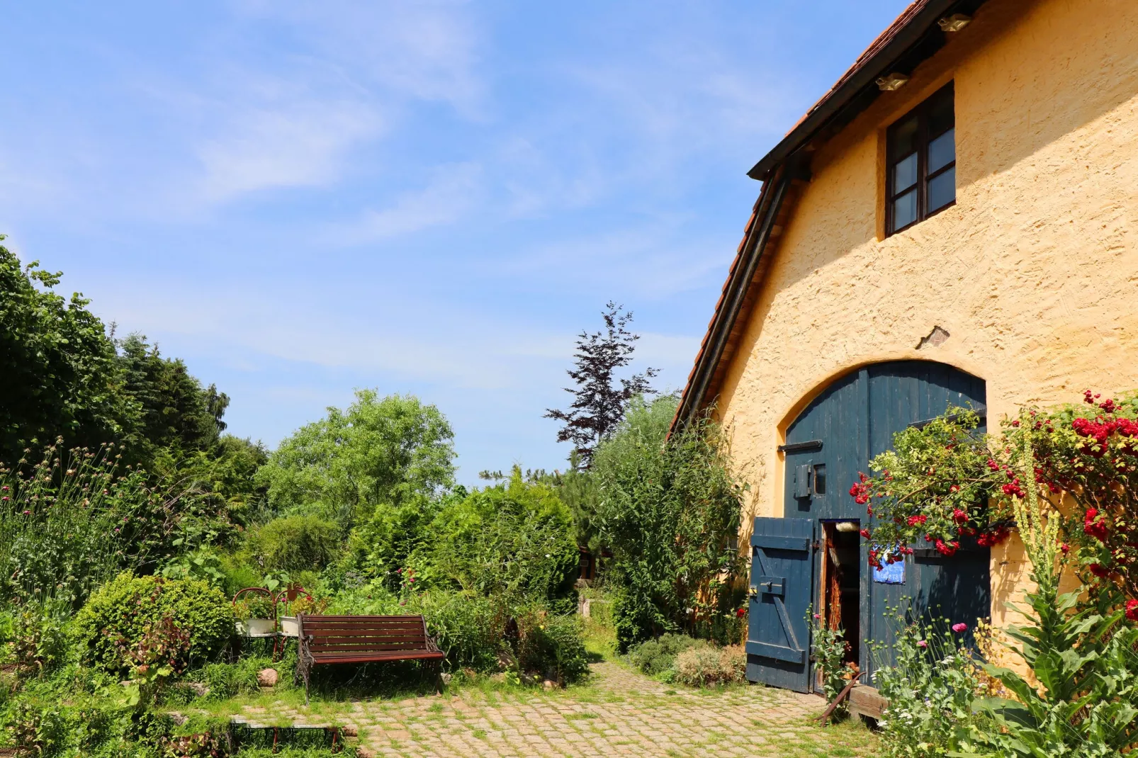 Ferienwohnung Parkblick mit 3 Schlafzimmern-Exterior summer