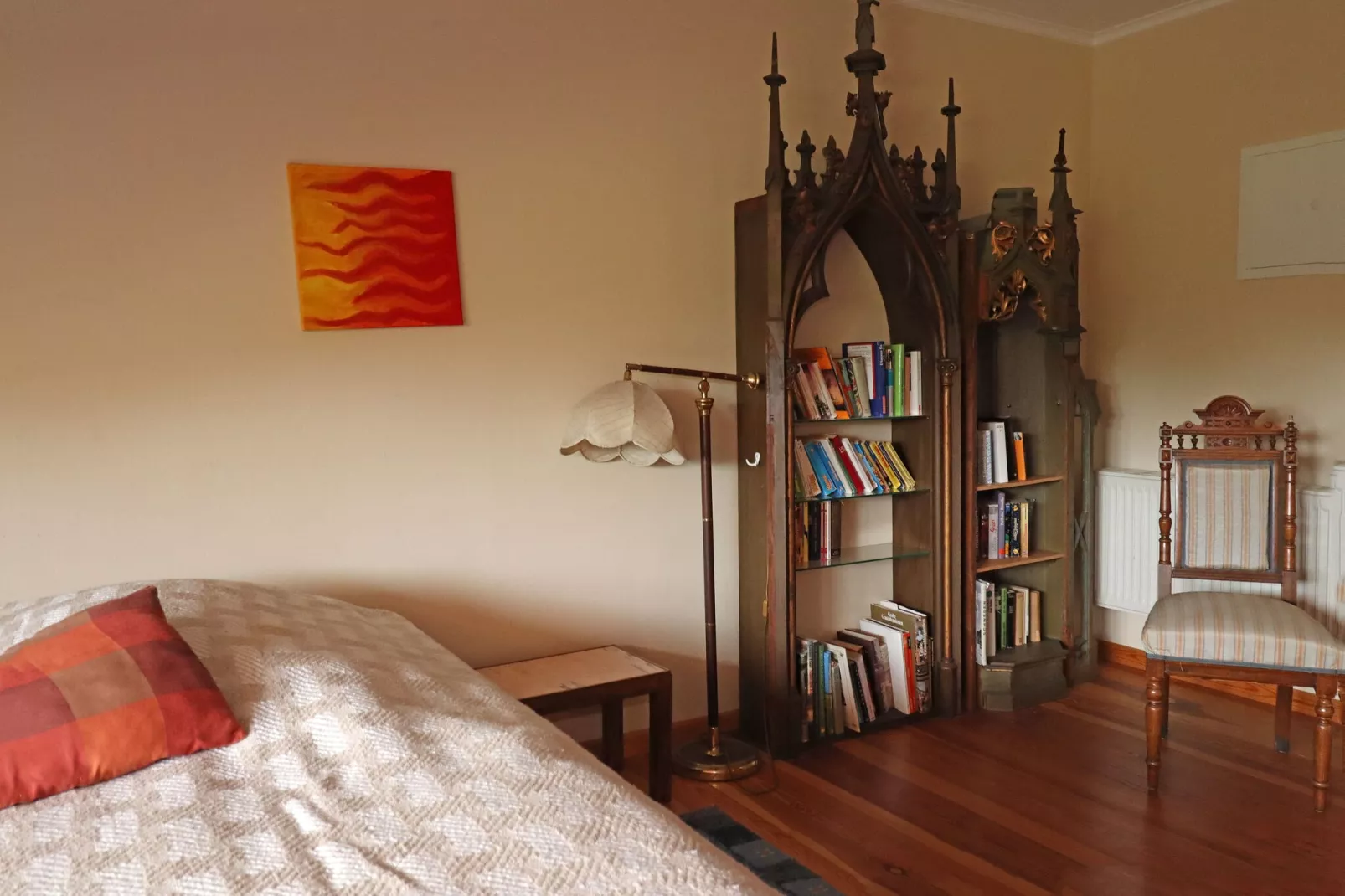 Die Besondere Ferienwohnung Bibliothek-Schlafzimmer