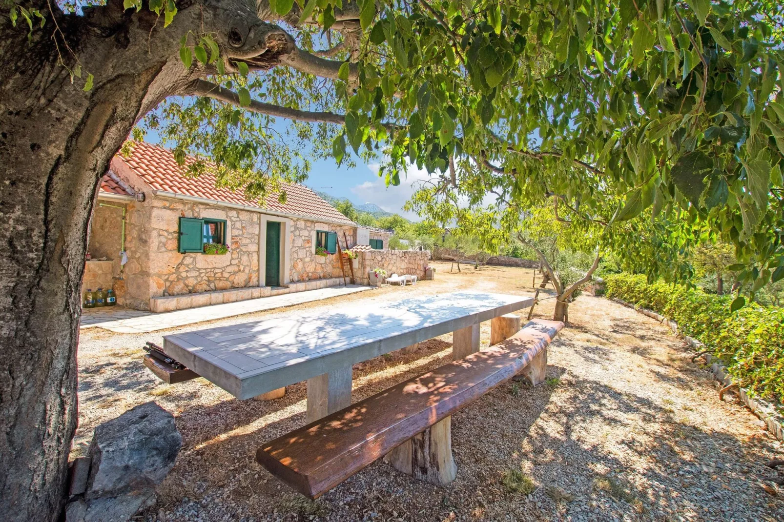 Kuća za odmor Jukić-Gardens summer