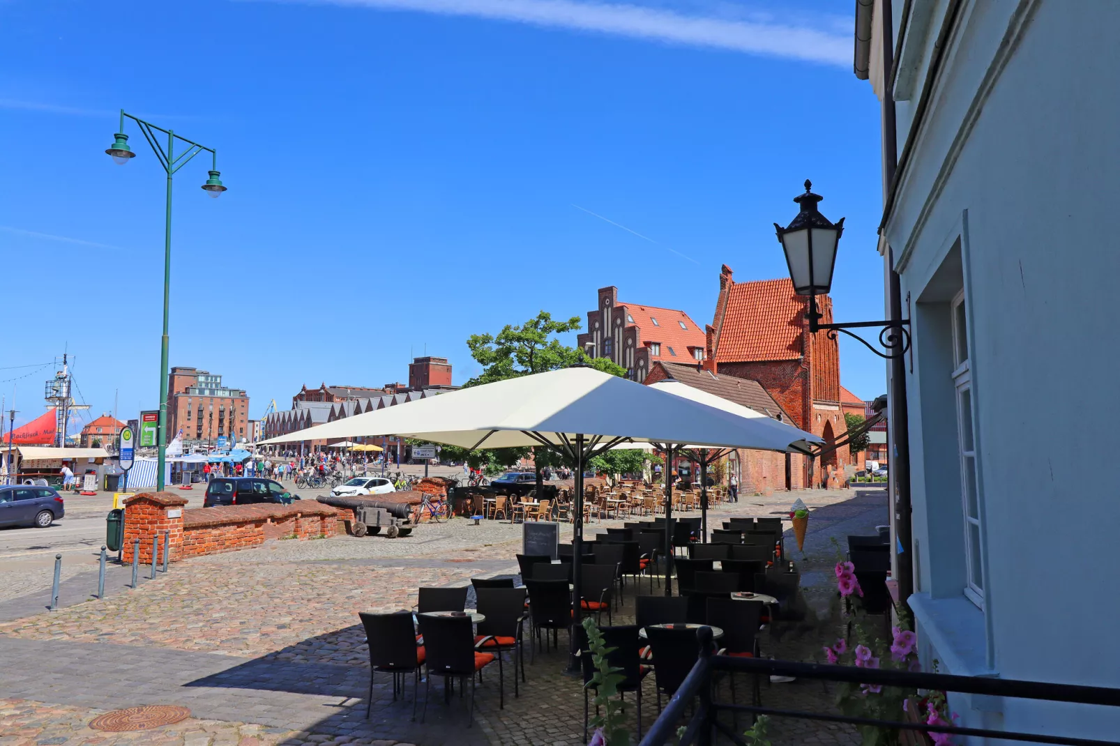 Backbord Hansestadt Wismar mit Terrasse-Gebiete Sommer 1 km